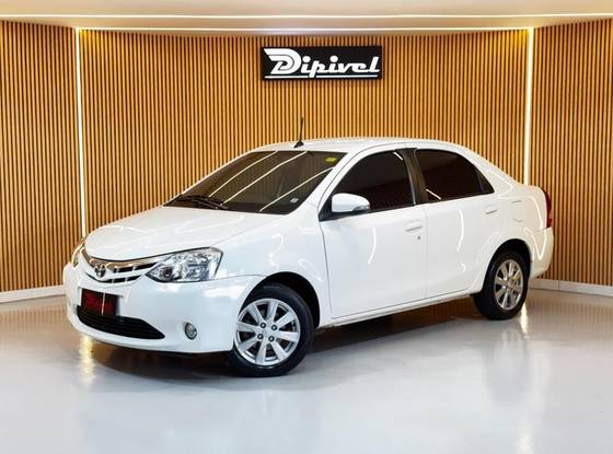 TOYOTA ETIOS 1.5 XLS 16V FLEX 4P AUTOMÁTICO